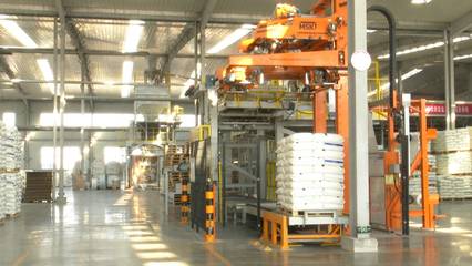 乳山口鎮(zhèn) 不負(fù)春光干勁足，家電配件銷售提振精神向未來(lái)